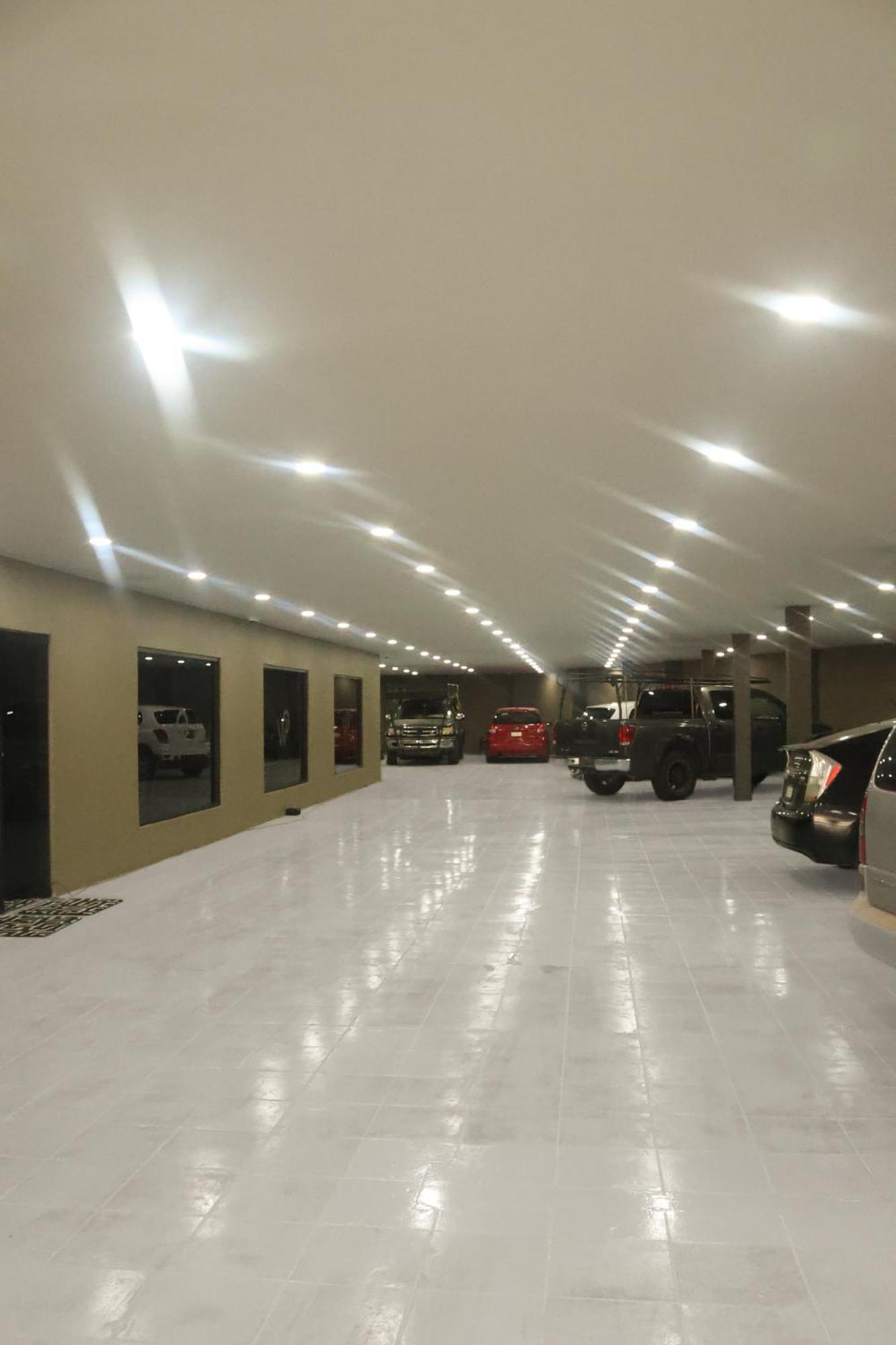 Hotel West Plaza Tijuana Exterior photo