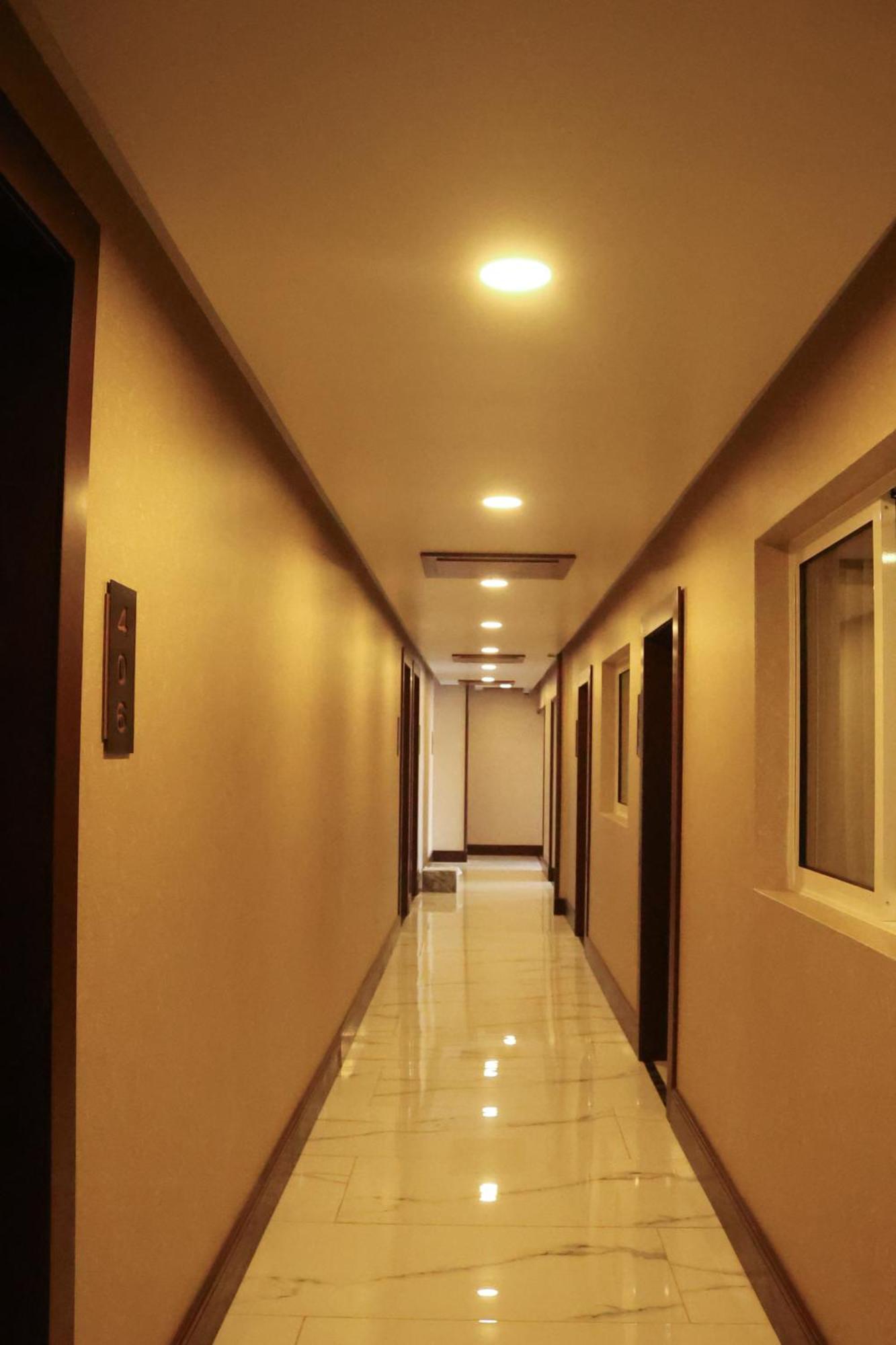 Hotel West Plaza Tijuana Exterior photo