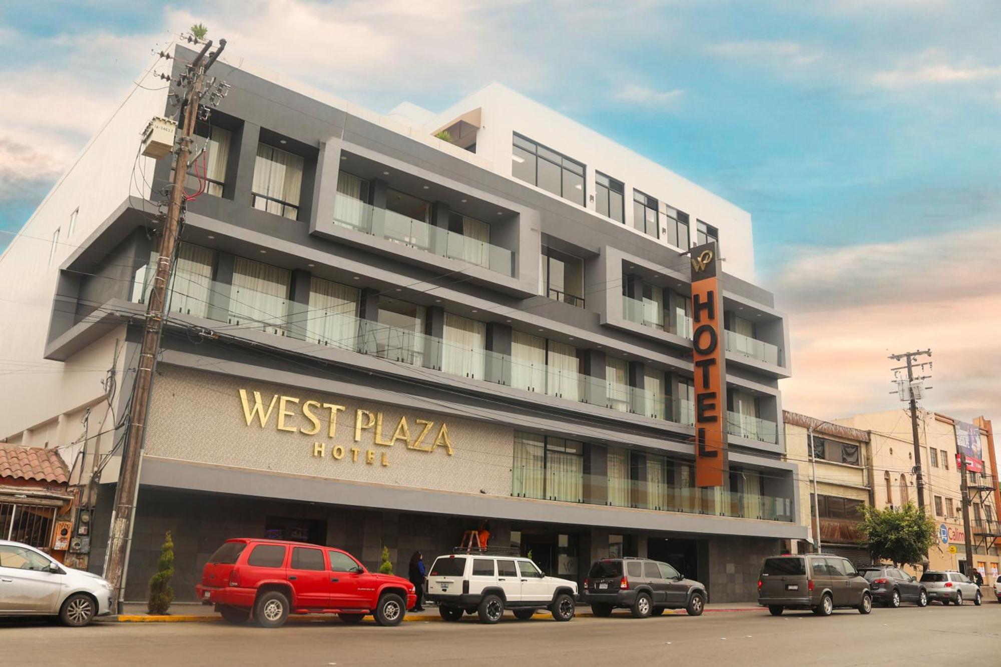 Hotel West Plaza Tijuana Exterior photo